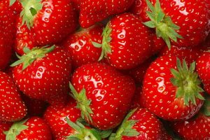 many-strawberries-red-fruit-delicious-wallpaper-thumb.jpg
